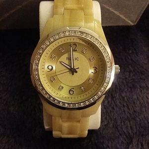 Brand new Woman's relic watch